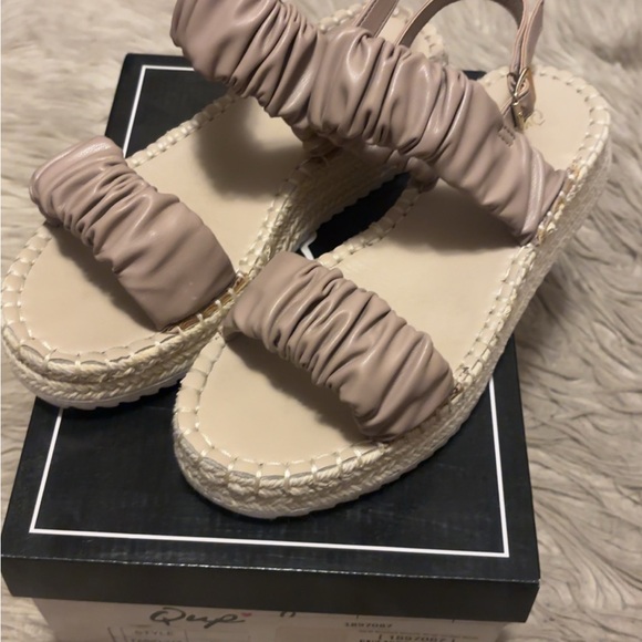 Qupid Mauve Espadrille Sandals - Picture 1 of 2